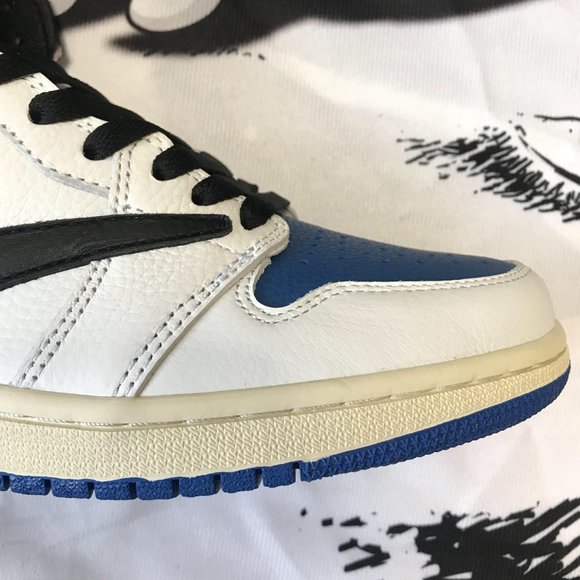 Travis Scott x Fragment Design x Air Jordan 1 High OG SP main image 2